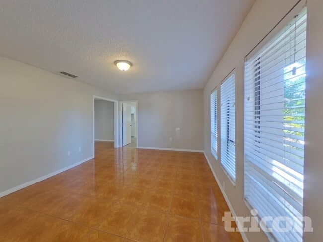 Building Photo - 5163 Tallow Wood Ct