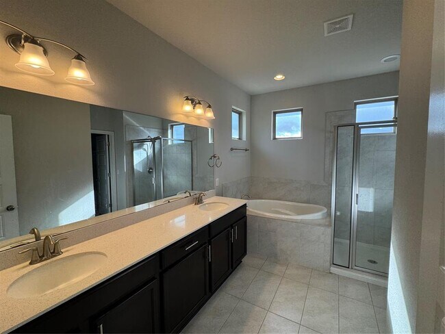 Building Photo - 13505 Feldspar Dr