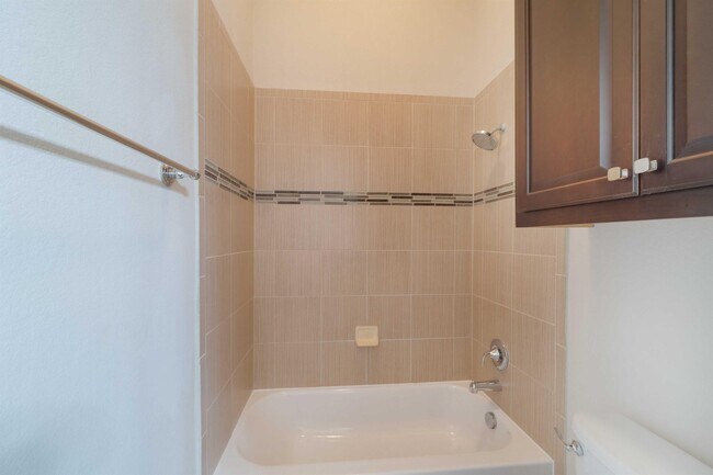 Building Photo - 3825 Vinalopo Dr