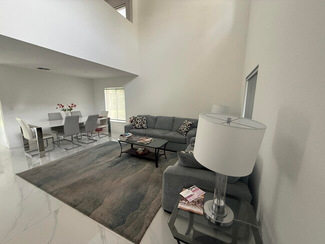 Building Photo - 4534 SW 127th Terrace