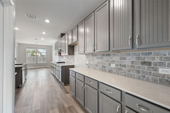 Building Photo - 1709 Stinnett Dr