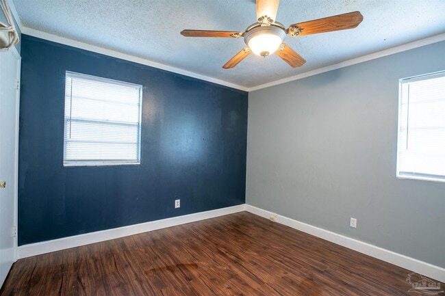 Building Photo - 4381 Bixby Cir
