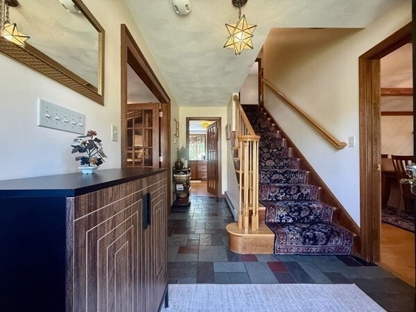 Building Photo - 51 Wildwood Ln