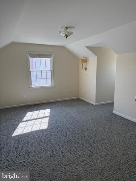 Building Photo - 609 Chicory Spring Ct