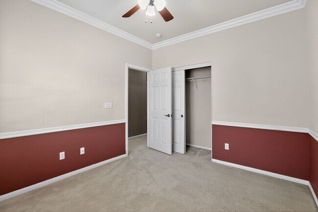 Building Photo - 7634 Riva Ridge St