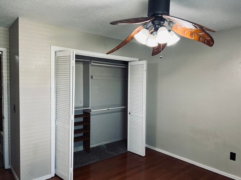 Master closet view - 12401 SW 4th St