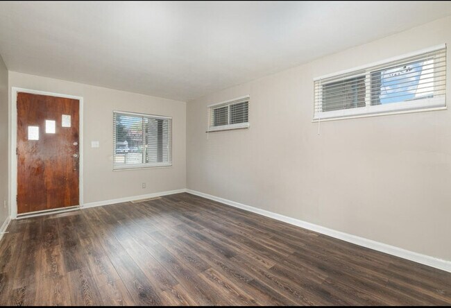 Building Photo - OX Properties