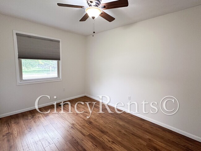 Building Photo - 7436 Wyandot Ln