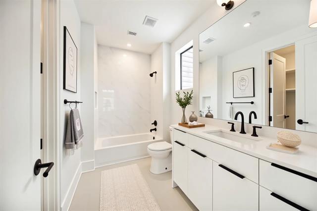 Building Photo - 9713 Kerrisdale Ln