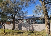 Building Photo - 1424 W Kaywood St