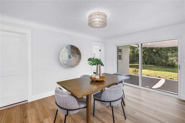 Building Photo - 6161 35th Ave N