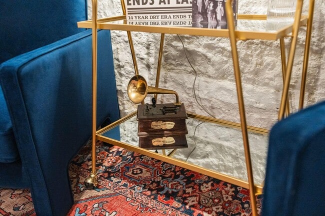 Building Photo - 503 S 3rd St