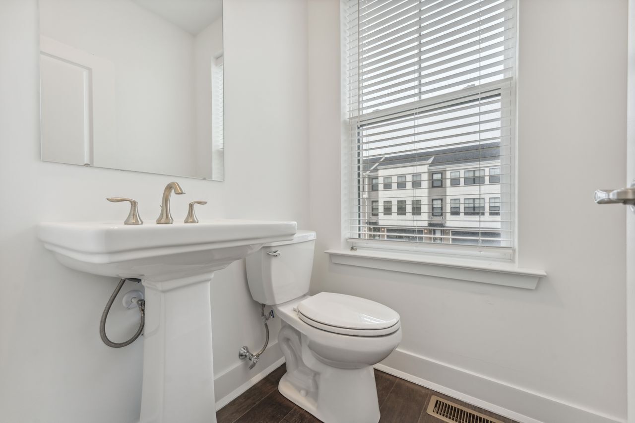 Building Photo - 46 Mariveles Way