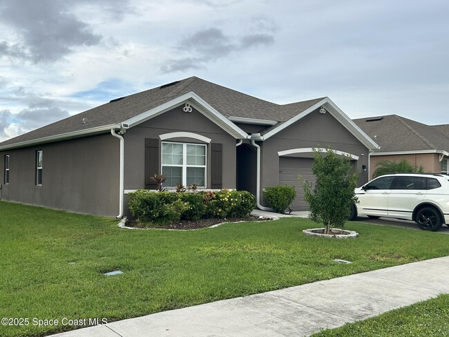 Primary Photo - 165 Sorrento Dr