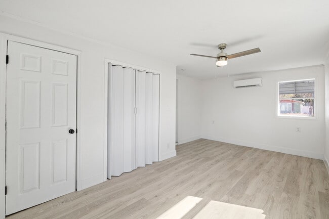 Building Photo - 6818 59th St N