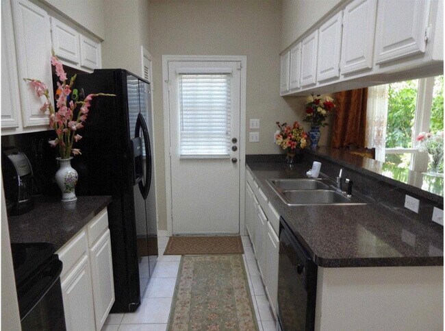 Building Photo - 5911 Woodway Place Ct