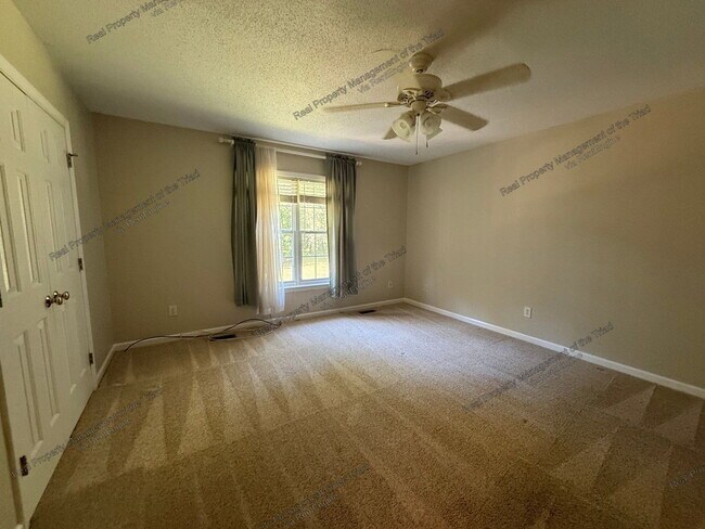 Building Photo - 4307 Marchwood Dr