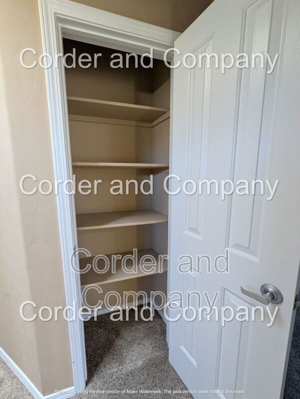 Building Photo - 940 Sellers Dr NE