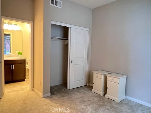 Building Photo - 713 S Azusa Ave