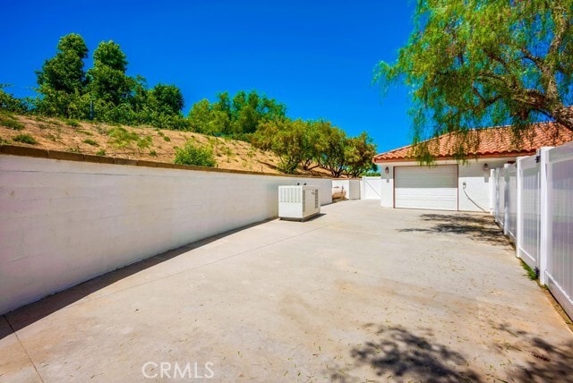 Building Photo - 39555 Ave Bonita