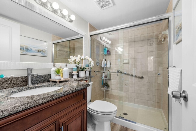 Building Photo - 2502 SE Anchorage Cove