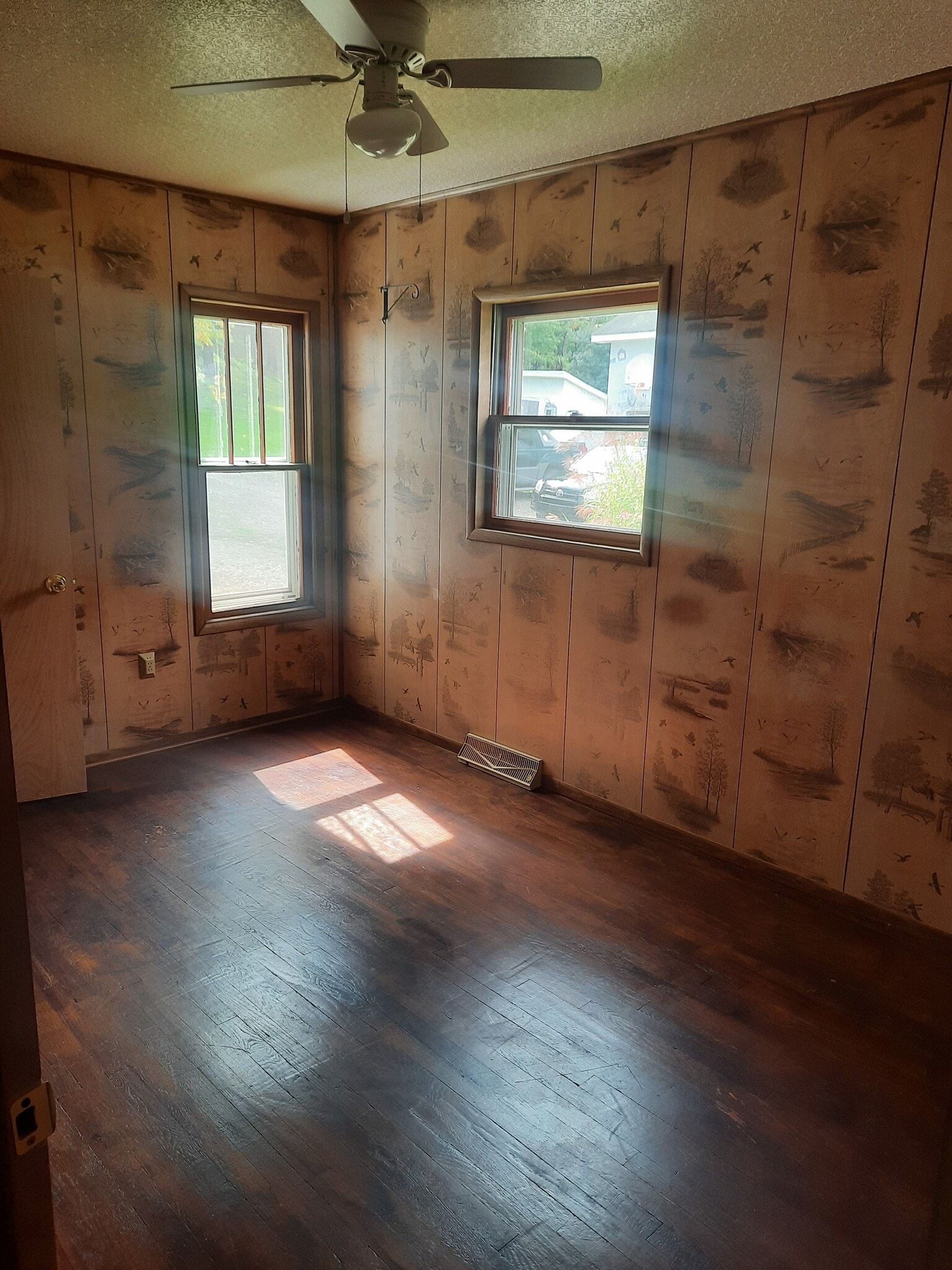 Bedroom 3 - 608 W Church St