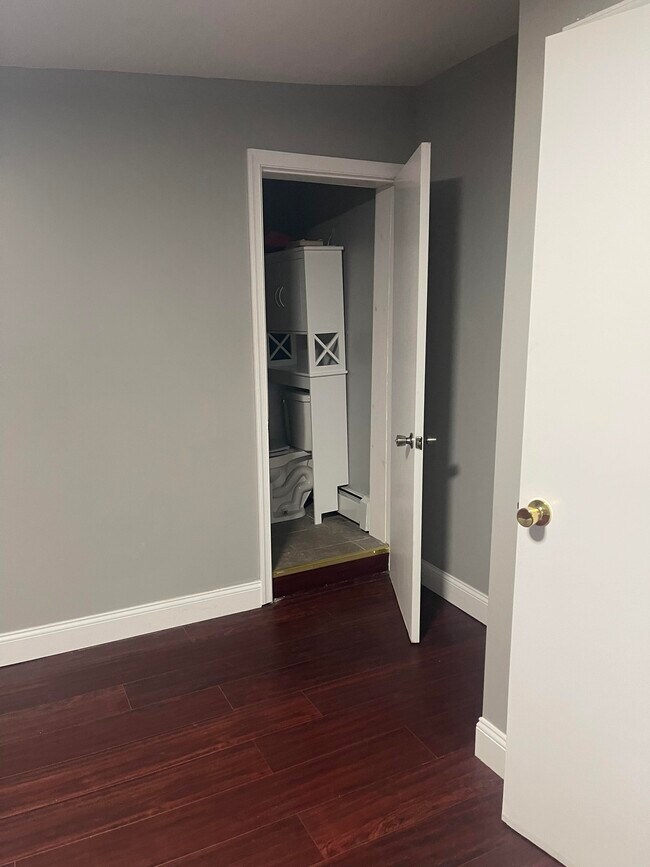 1st Bedroom Bathroom Door - 204 Jefferson St