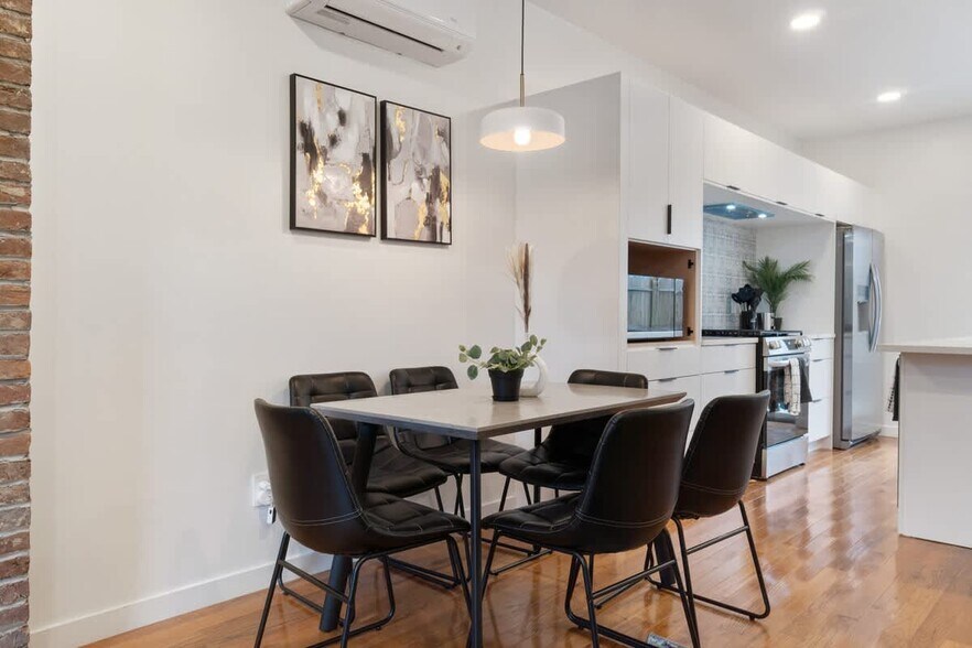 Dining Area - 1238 Butterfield Way