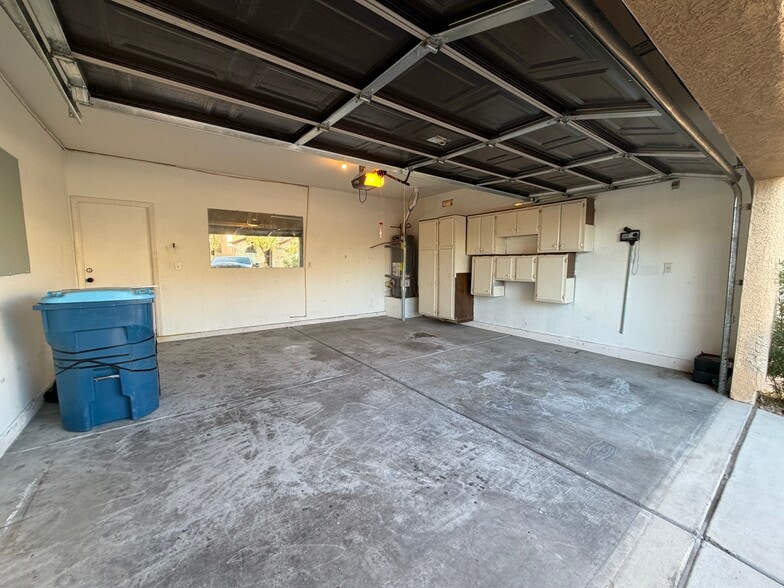 Building Photo - 9196 Grand Sunburst Ct