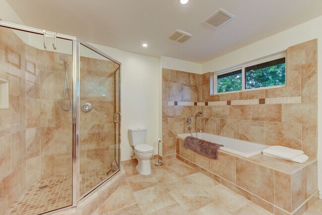 Building Photo - Space to Live, Host, and Breathe, All With a View of the Sound