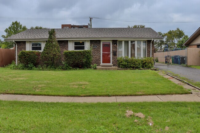 Building Photo - 7119 Stanford Dr