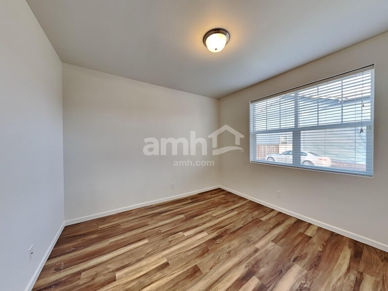 Building Photo - 2753 Justice Pl