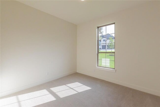 Building Photo - 262 Cistern Wy