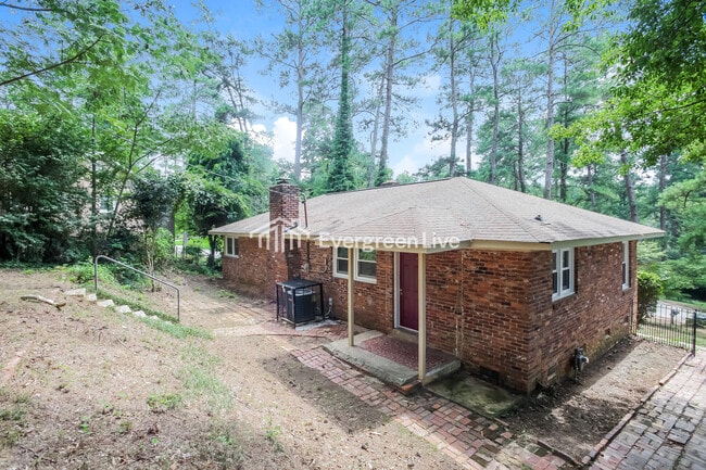 Building Photo - coming soon