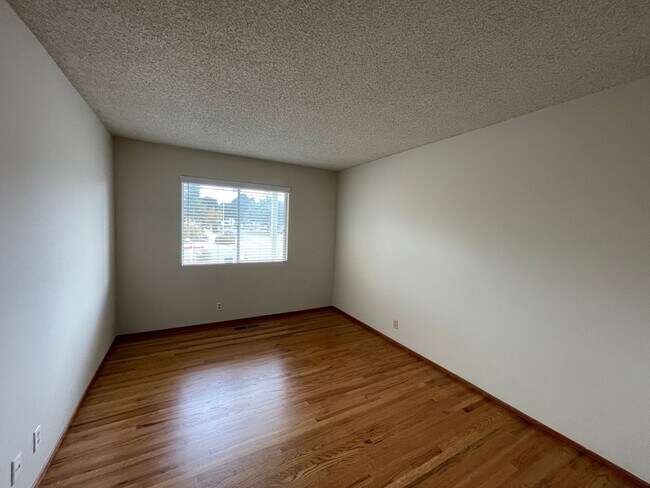 Building Photo - 4bd/2ba - Blossom Valley Home - Coming Soon!