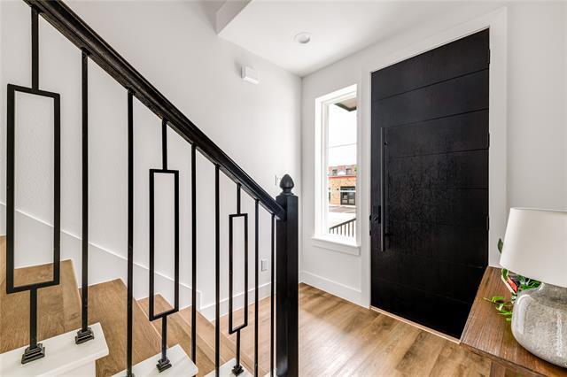 Building Photo - 13325 Bee St