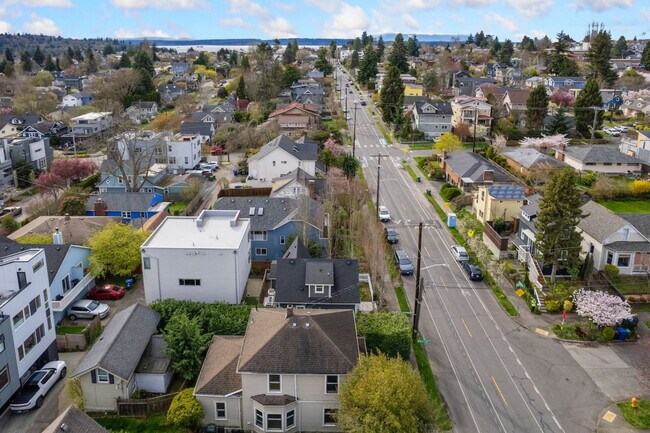 Building Photo - 2749 NW 65th St