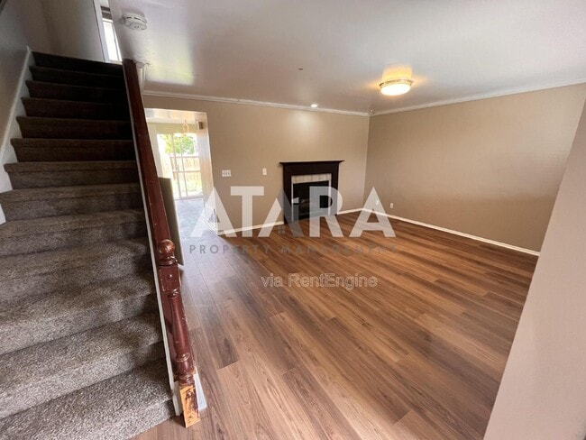 Building Photo - 330 N 100 E