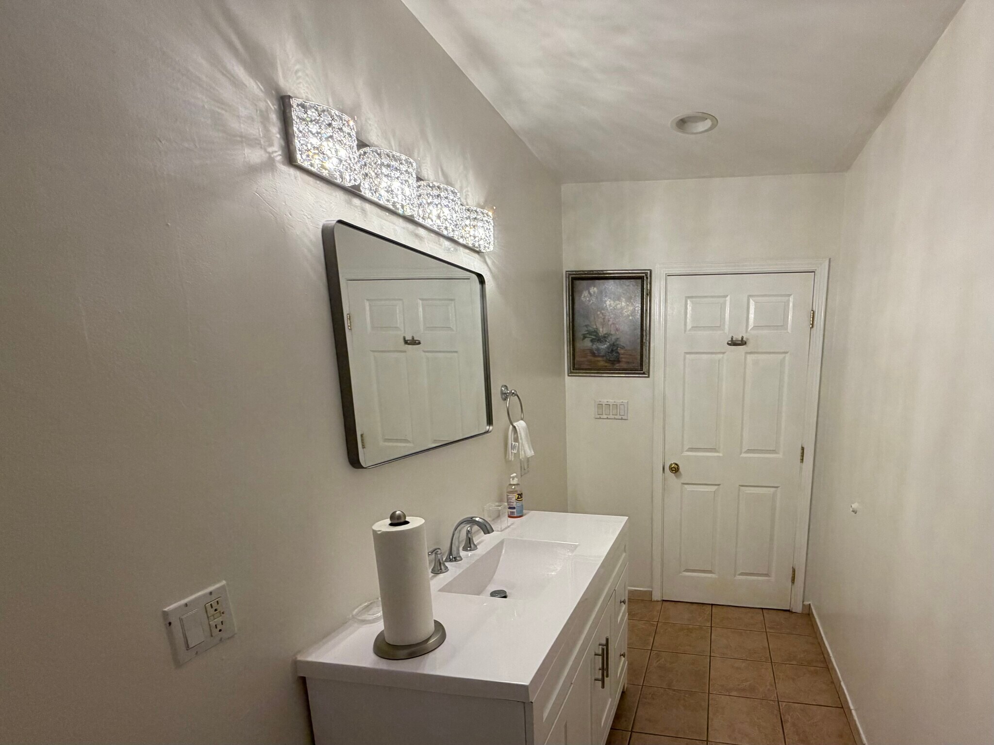 BATHROOM 1 - 3926 W 59th St