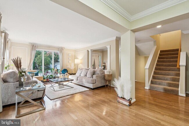 Building Photo - 47660 Pennrun Way