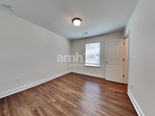 Building Photo - 308 West St