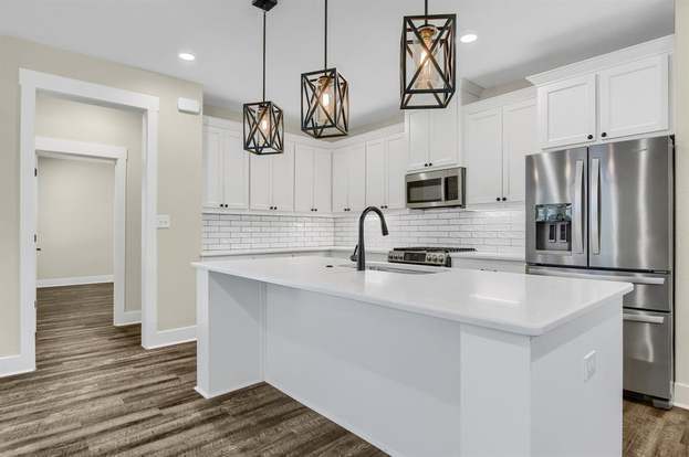 Building Photo - 412 Carneros Dr