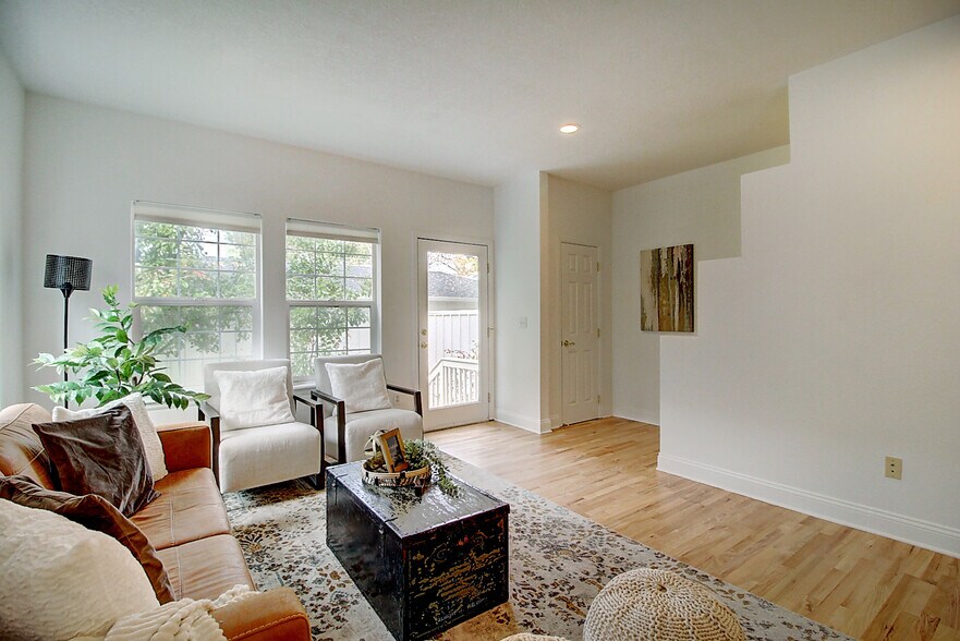 Building Photo - 2077 S Grant St