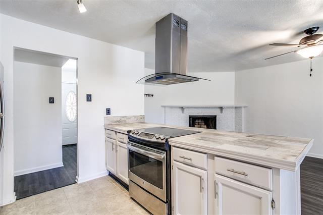 Building Photo - 551 Hightrail Dr
