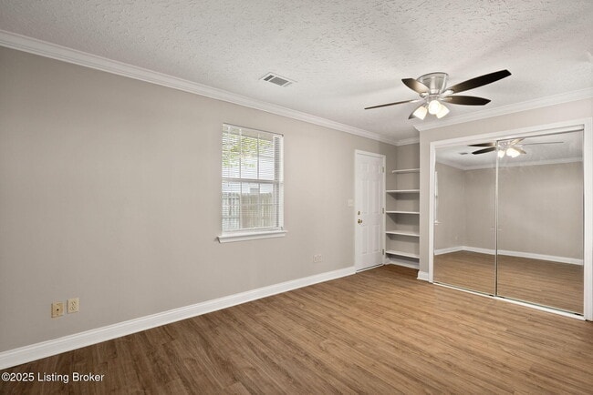 Building Photo - 708 Victoria Ct