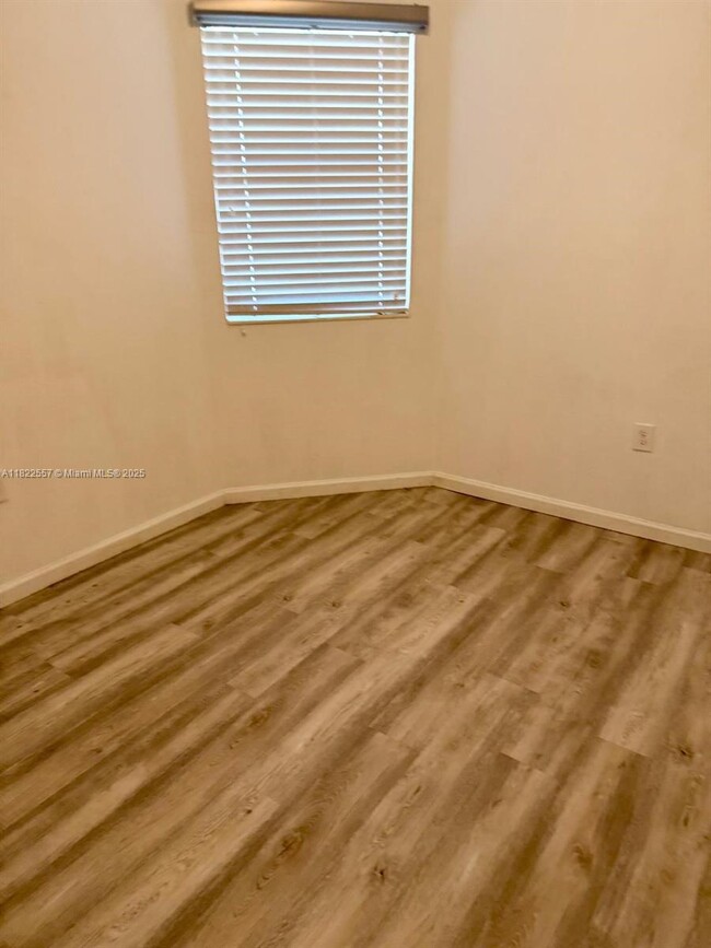 Building Photo - 8900 NW 97th Ave