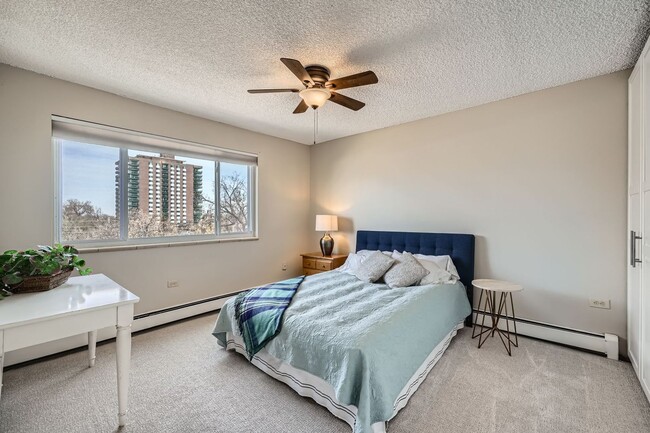 Building Photo - Sunny 6th-Floor Condo at Penn Towers – Rig...