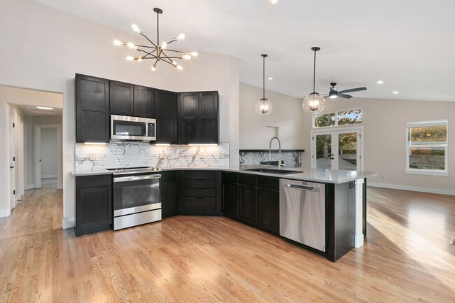 Kitchen and Counter Seating - 417 Promontory Dr