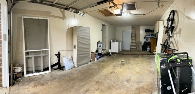 Building Photo - 1803 Salmon Dr