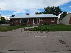 Building Photo - 102 Poncha Ave